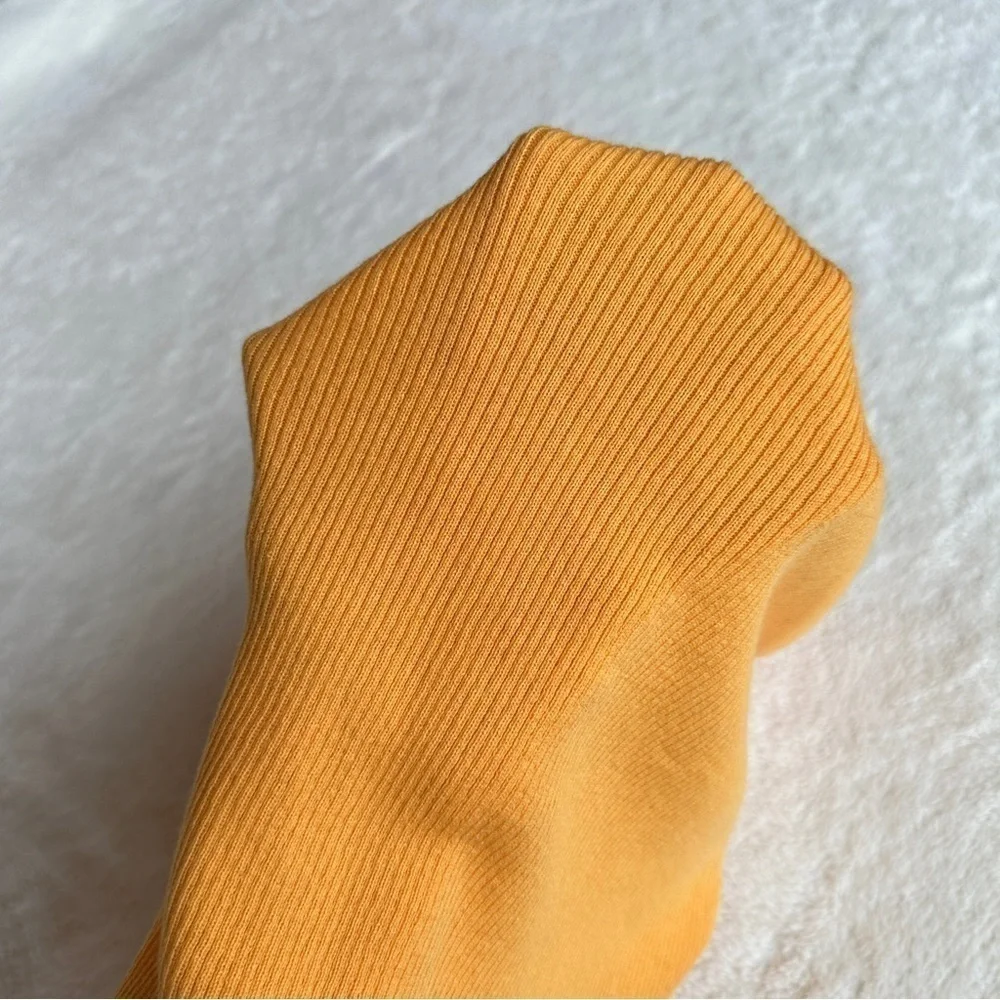 🔥Clearance🔥St. John Cashmere Orange Sleeveless Sweater Top L